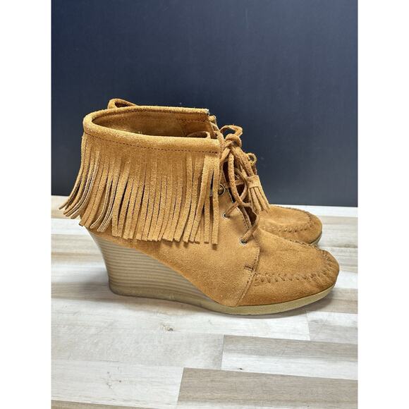 Minnetonka Fringe Wedge Boots 7.5 Tan Suede Boho Festival Retro Western Y2K - Picture 1 of 11